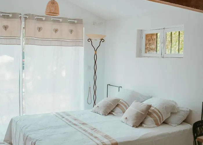 Havre Champetre En De Apartamento Nimes