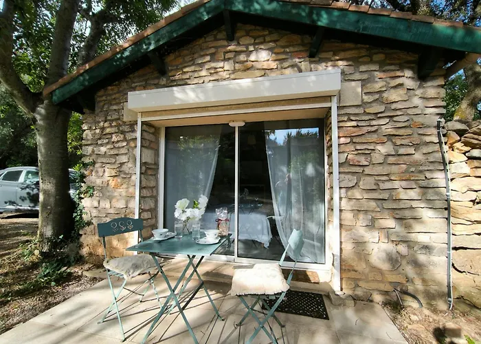 Havre Champêtre En De * Nîmes